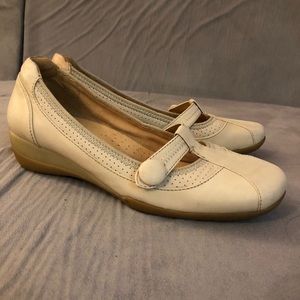 Nude Mary Jane Wedge Size 7M
